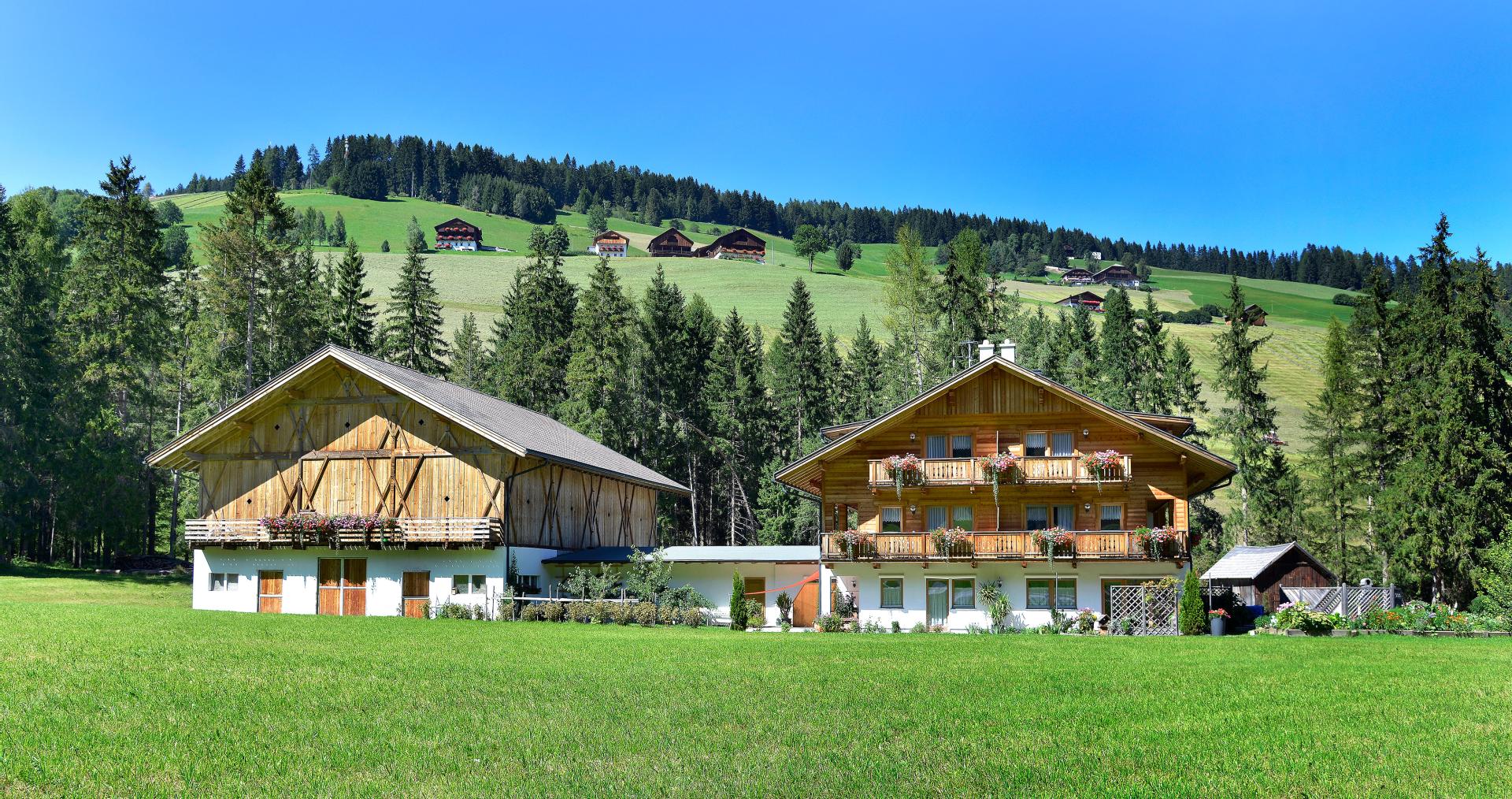 Roderhof - Prags - Dolomiten - Südtirol